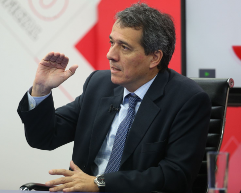 Alonso Segura: “El MEF está siendo excesivamente optimista con sus proyecciones”